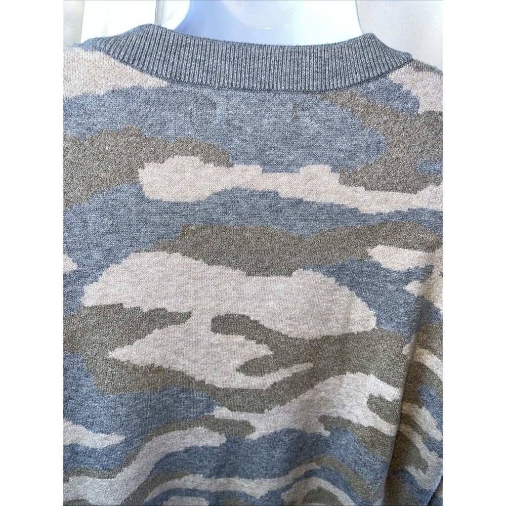 Christian Siriano  New York Women’s Oversized Camouflage Knit Cardigan Sweater M - Picture 5 of 9